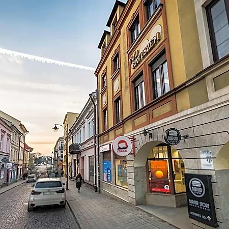Pod Ratuszem Apartment Rzeszow