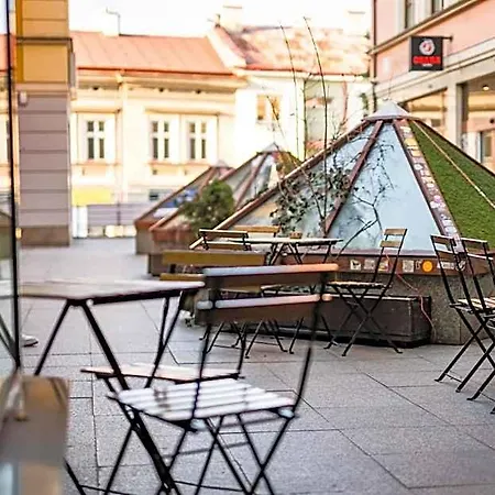 Pod Ratuszem Apartment